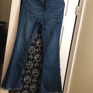 Fashion Nova Flared Jeans